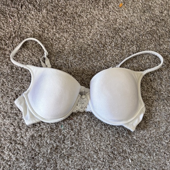 Wonderbra Lovely White Underwired Padded Bra 36B - Picture 1 of 5